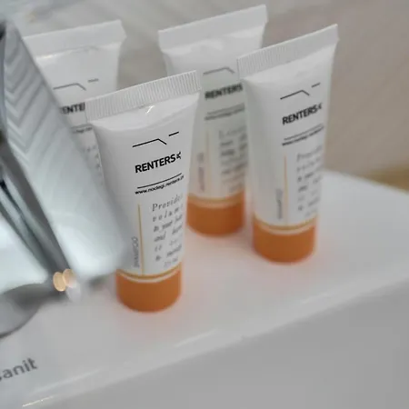 Blue Sky With Parking & Balcony By Renters * Вроцлав