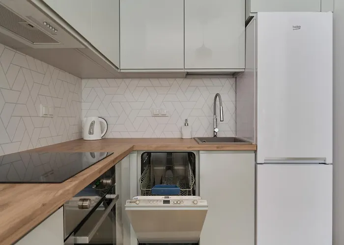 Appartement Blue Sky With Parking & Balcony By Renters *